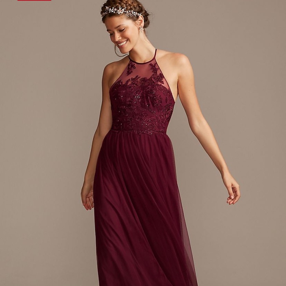 Burgundy Gown - David’s bridal - amazing condition